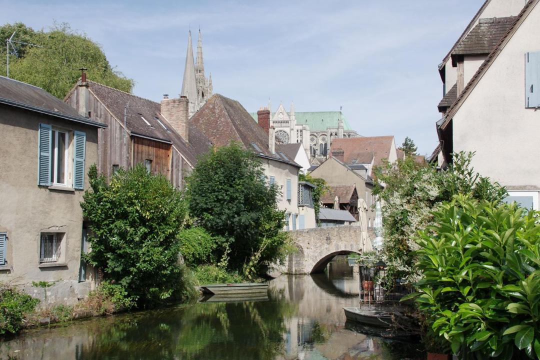 Matin D'Ete Apartment Chartres Bagian luar foto